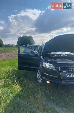 Внедорожник / Кроссовер Audi Q7 2008 в 