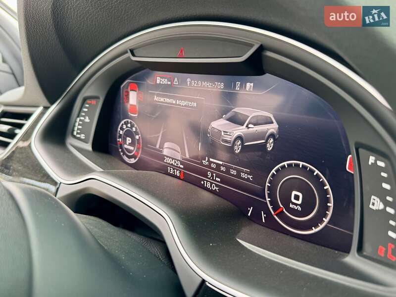 Позашляховик / Кросовер Audi Q7 2016 в Дніпрі
