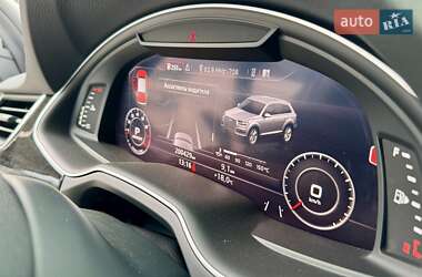 Внедорожник / Кроссовер Audi Q7 2016 в 
