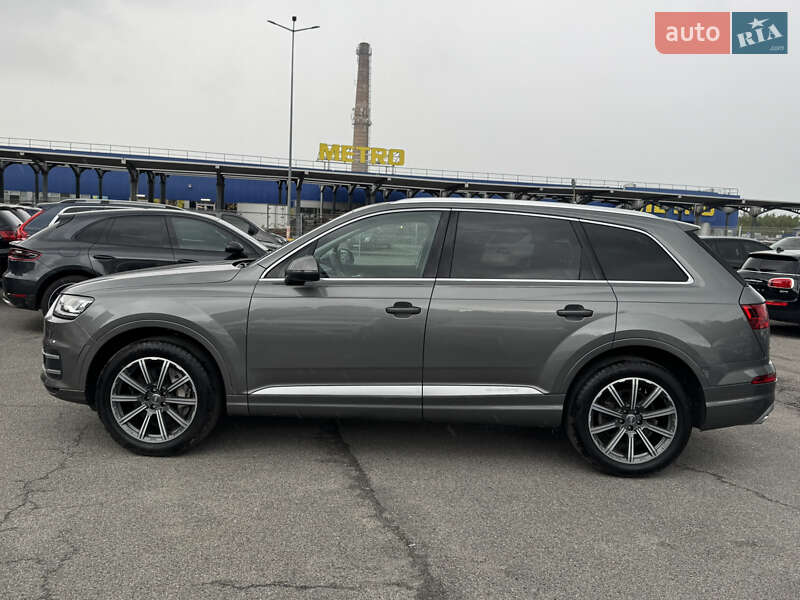 Внедорожник / Кроссовер Audi Q7 2016 в Львове