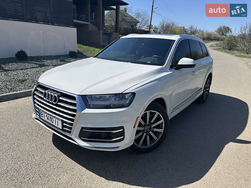 Позашляховик / Кросовер Audi Q7 2017 в Полтаві