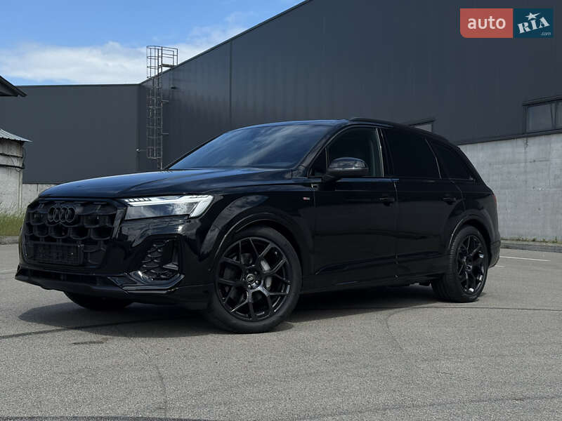 Внедорожник / Кроссовер Audi Q7 2025 в Киеве