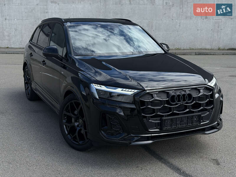 Внедорожник / Кроссовер Audi Q7 2025 в Киеве
