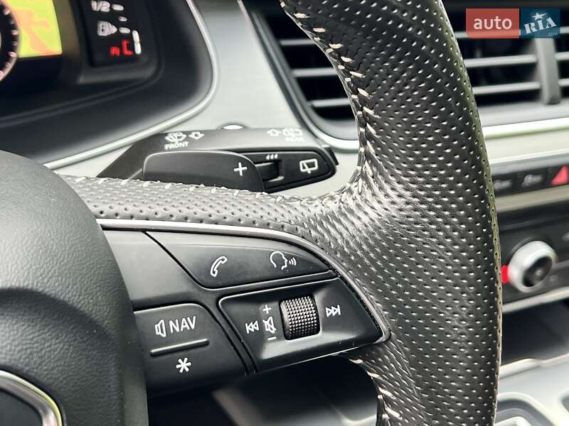 Позашляховик / Кросовер Audi Q7 2018 в Рівному