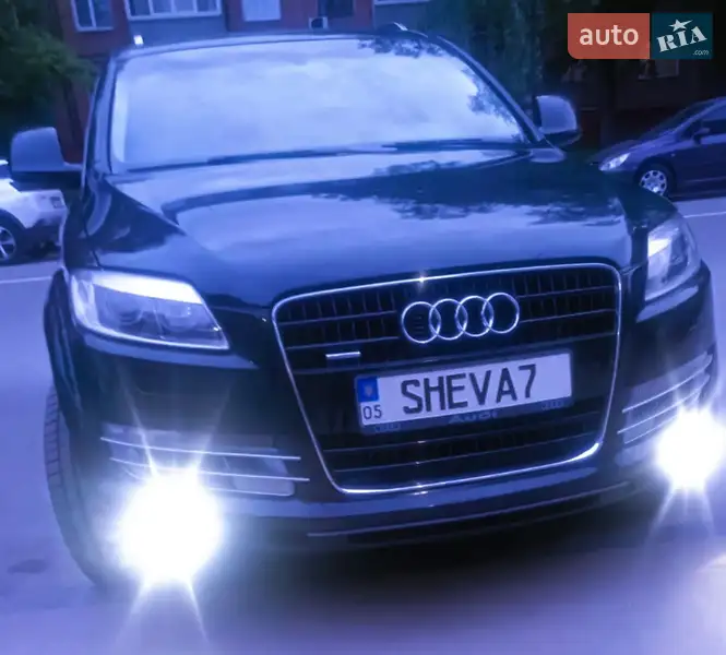 Audi Q7