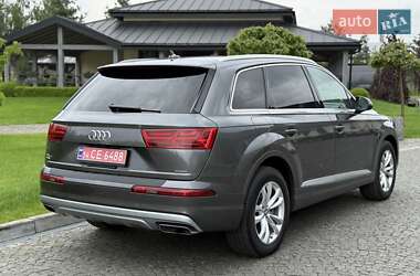 Внедорожник / Кроссовер Audi Q7 2019 в 