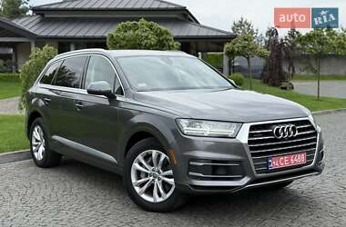 Внедорожник / Кроссовер Audi Q7 2019 в 