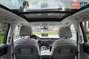 Внедорожник / Кроссовер Audi Q7 2019 в 