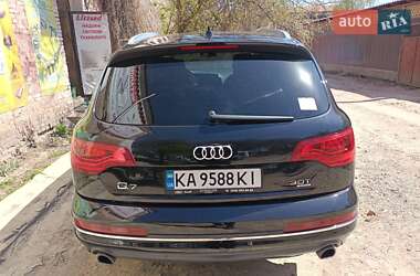 Позашляховик / Кросовер Audi Q7 2014 в 