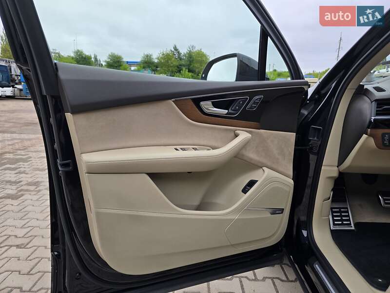 Внедорожник / Кроссовер Audi Q7 2018 в Ровно фото 21 Внедорожник / Кроссовер Audi Q7 2018 в Ровно