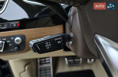 Внедорожник / Кроссовер Audi Q7 2018 в 