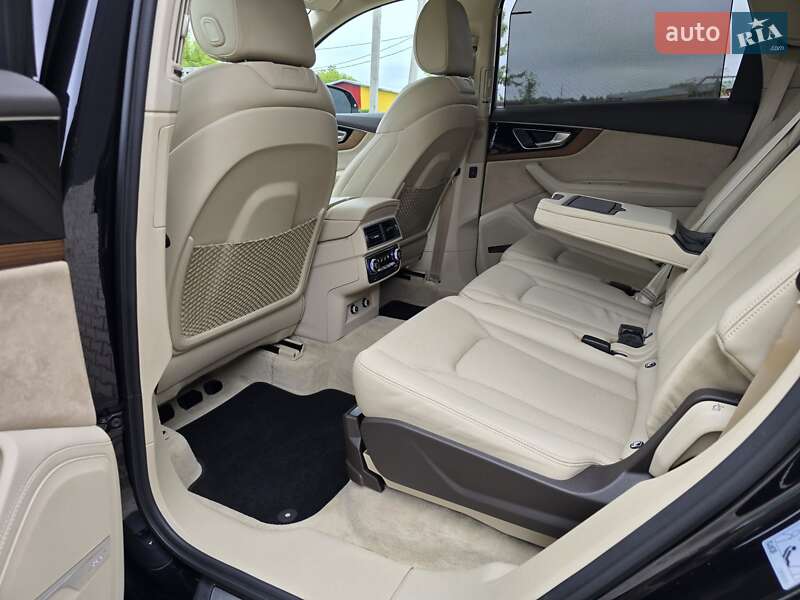 Внедорожник / Кроссовер Audi Q7 2018 в Ровно фото 65 Внедорожник / Кроссовер Audi Q7 2018 в Ровно