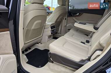Внедорожник / Кроссовер Audi Q7 2018 в 