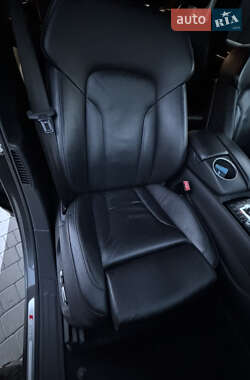 Внедорожник / Кроссовер Audi Q7 2013 в 