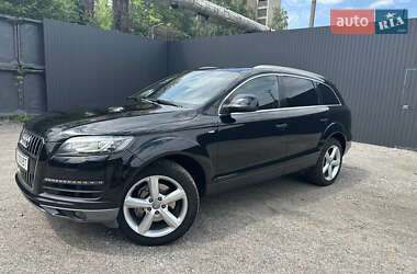 Внедорожник / Кроссовер Audi Q7 2009 в 