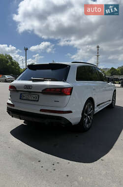 Внедорожник / Кроссовер Audi Q7 2025 в 