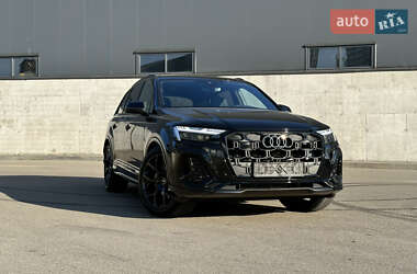 Внедорожник / Кроссовер Audi Q7 2025 в 
