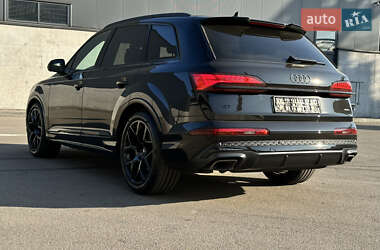 Внедорожник / Кроссовер Audi Q7 2025 в 