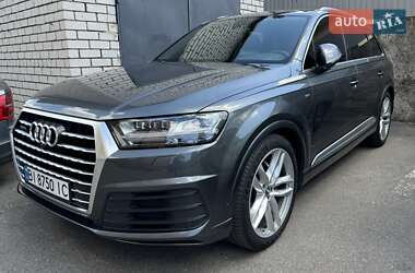 Внедорожник / Кроссовер Audi Q7 2015 в Полтаве