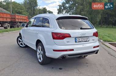 Внедорожник / Кроссовер Audi Q7 2013 в 