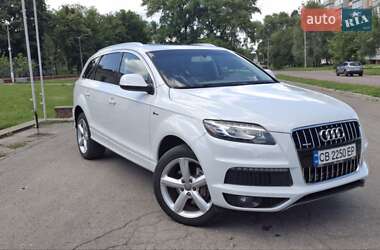 Внедорожник / Кроссовер Audi Q7 2013 в 