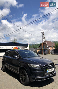 Внедорожник / Кроссовер Audi Q7 2015 в Хусте