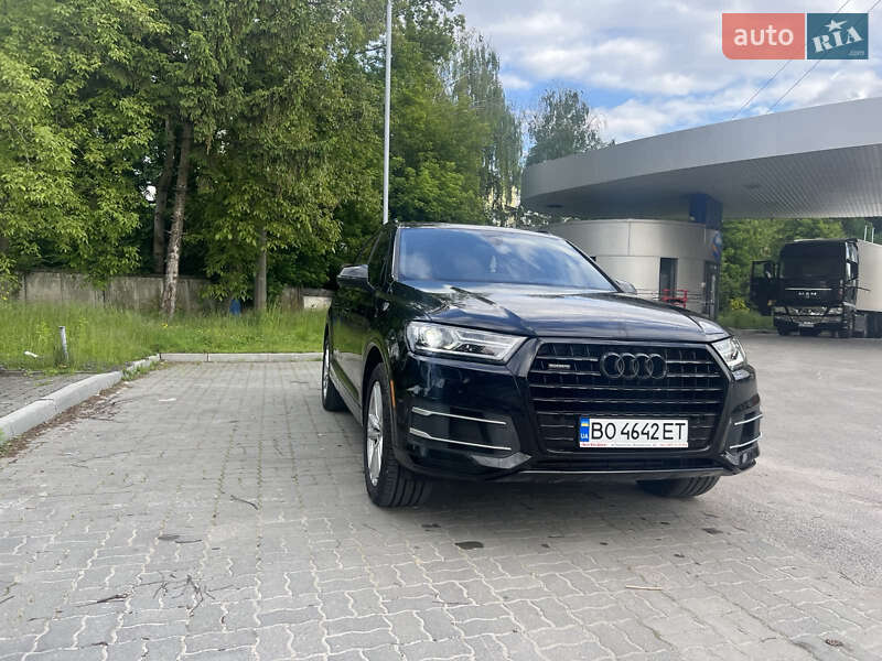 Внедорожник / Кроссовер Audi Q7 2017 в Тернополе
