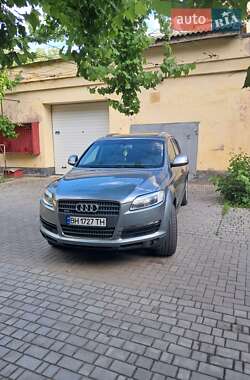 Позашляховик / Кросовер Audi Q7 2006 в Ізмаїлі