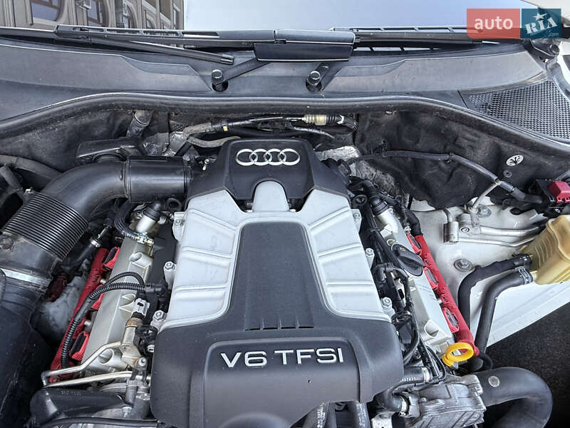 Внедорожник / Кроссовер Audi Q7 2014 в Одессе