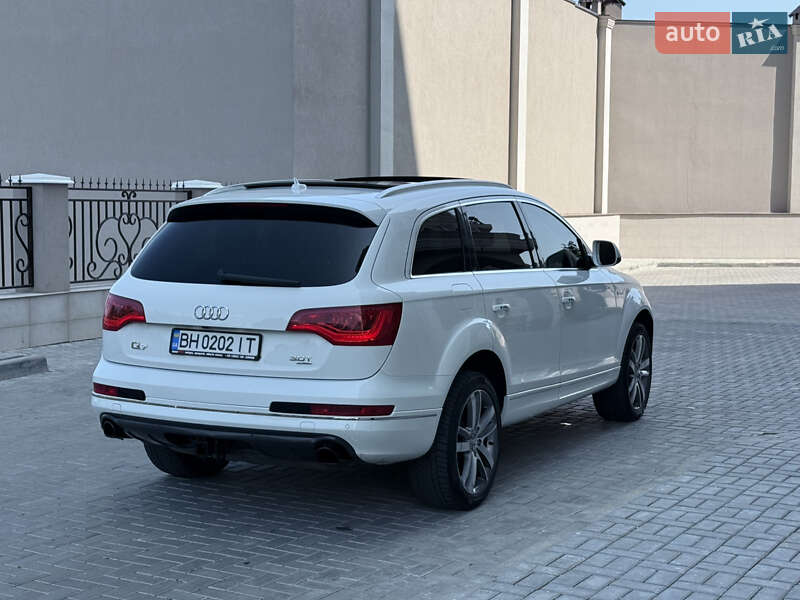 Внедорожник / Кроссовер Audi Q7 2014 в Одессе