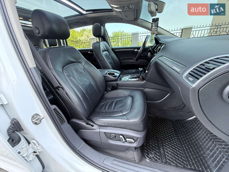 Внедорожник / Кроссовер Audi Q7 2014 в Одессе