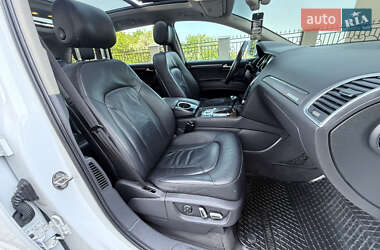 Позашляховик / Кросовер Audi Q7 2014 в 