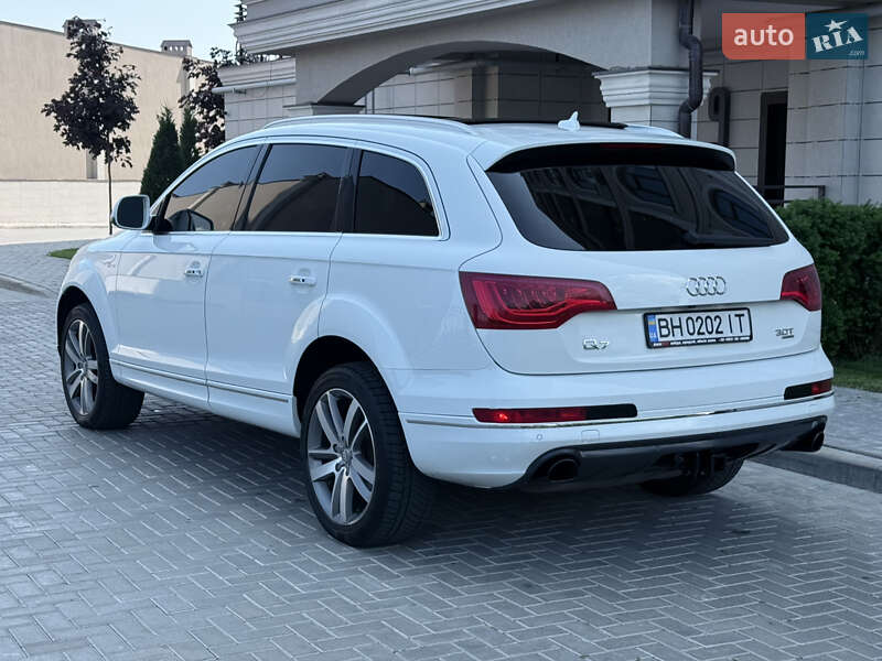 Внедорожник / Кроссовер Audi Q7 2014 в Одессе
