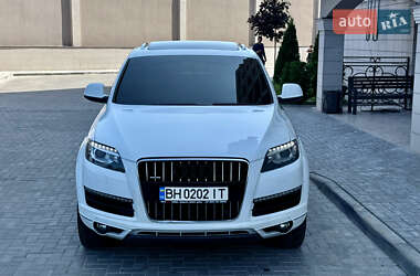 Позашляховик / Кросовер Audi Q7 2014 в 