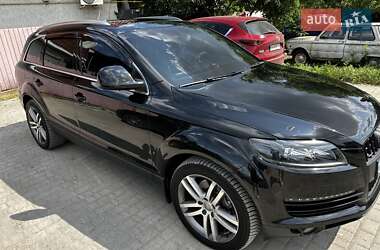 Внедорожник / Кроссовер Audi Q7 2006 в 