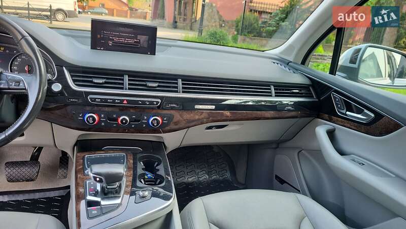 Внедорожник / Кроссовер Audi Q7 2017 в Луцке фото 7 Внедорожник / Кроссовер Audi Q7 2017 в Луцке
