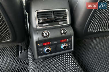 Позашляховик / Кросовер Audi Q7 2012 в 