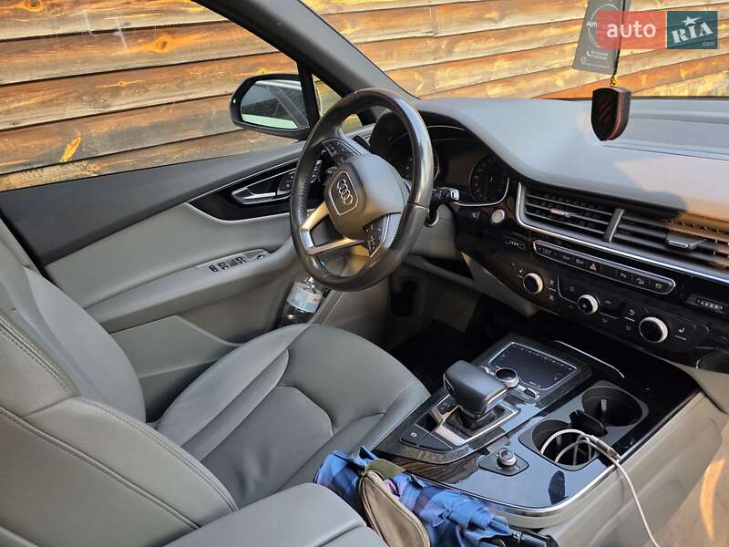 Внедорожник / Кроссовер Audi Q7 2018 в Броварах