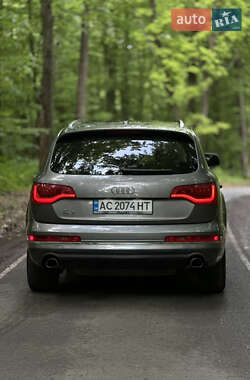 Внедорожник / Кроссовер Audi Q7 2013 в 
