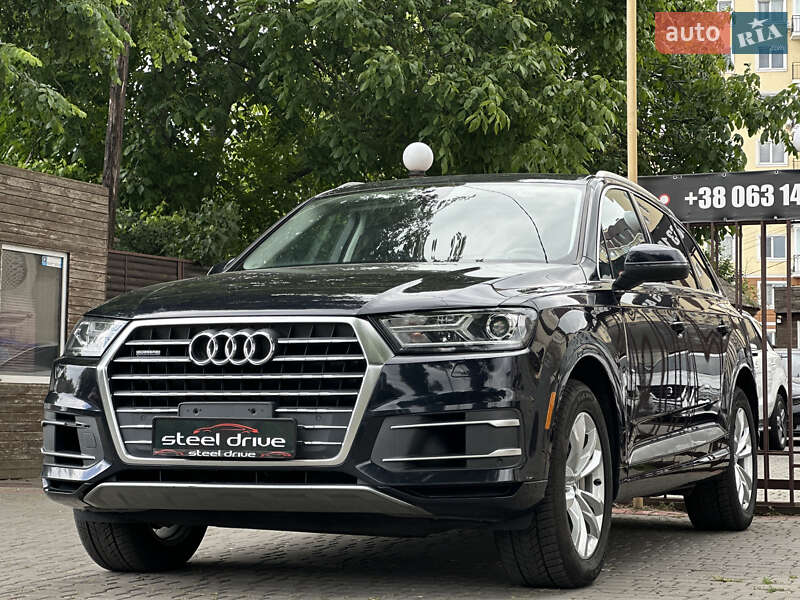 Внедорожник / Кроссовер Audi Q7 2017 в Одессе