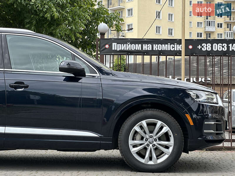 Внедорожник / Кроссовер Audi Q7 2017 в Одессе