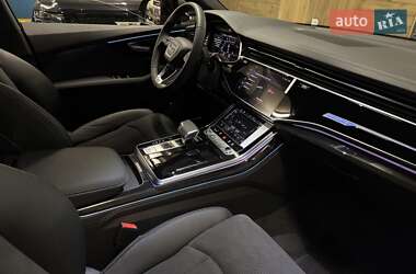 Внедорожник / Кроссовер Audi Q7 2024 в 