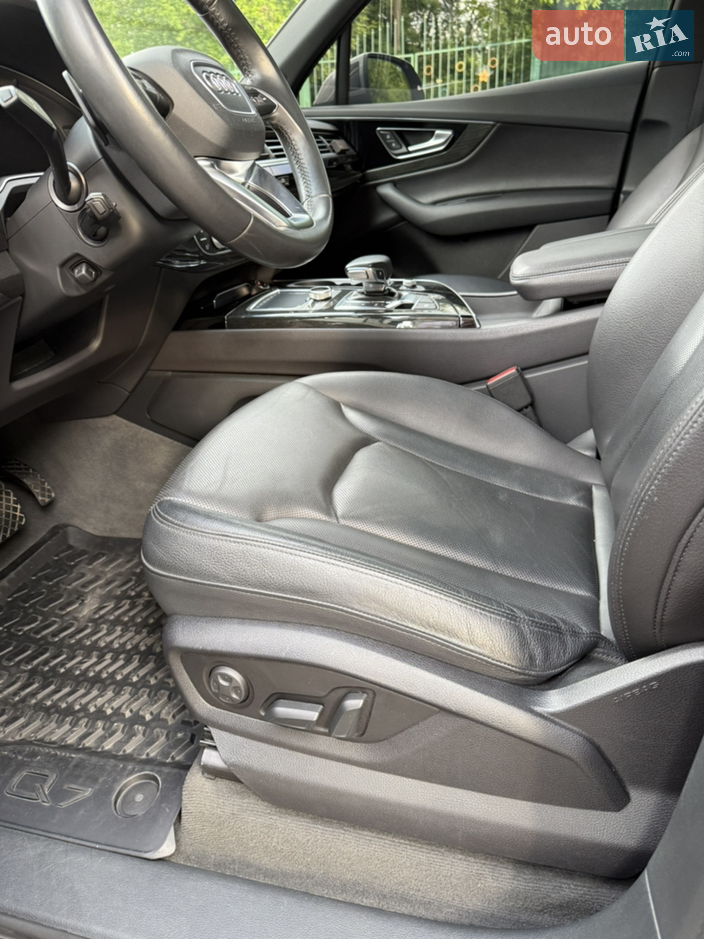 2017 Audi Q7 - мініатюра 21