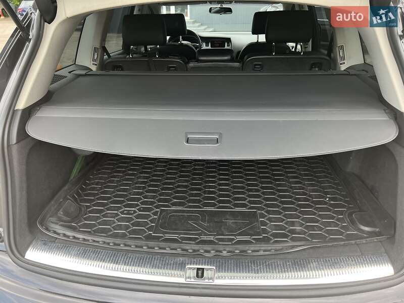 Позашляховик / Кросовер Audi Q7 2009 в Києві