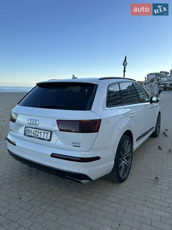 Внедорожник / Кроссовер Audi Q7 2018 в Одессе фото 19 Внедорожник / Кроссовер Audi Q7 2018 в Одессе