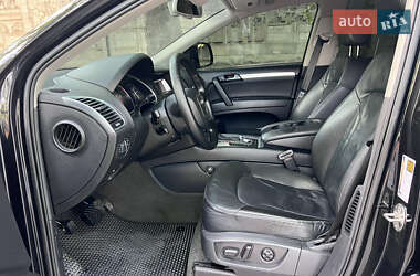 Внедорожник / Кроссовер Audi Q7 2007 в 