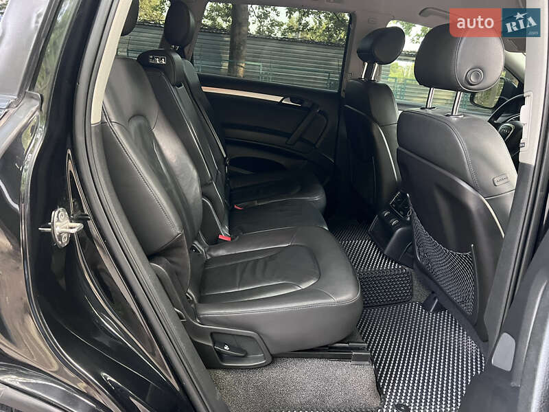 Позашляховик / Кросовер Audi Q7 2007 в Миколаєві