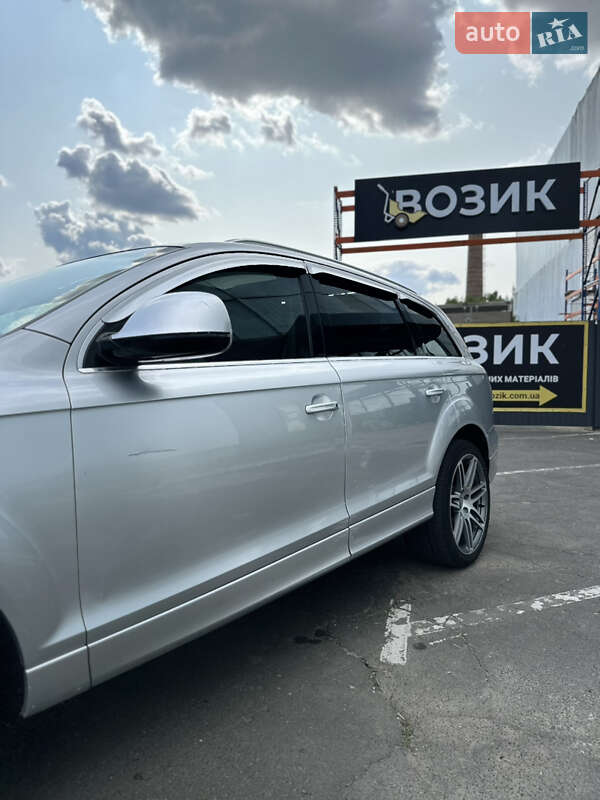 Внедорожник / Кроссовер Audi Q7 2007 в Одессе