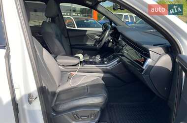 Внедорожник / Кроссовер Audi Q7 2020 в 