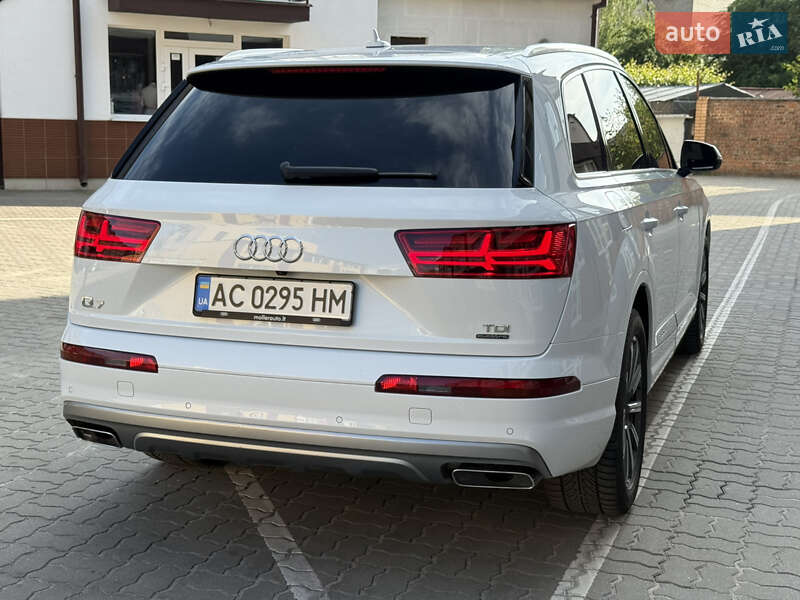 Внедорожник / Кроссовер Audi Q7 2016 в Ковеле